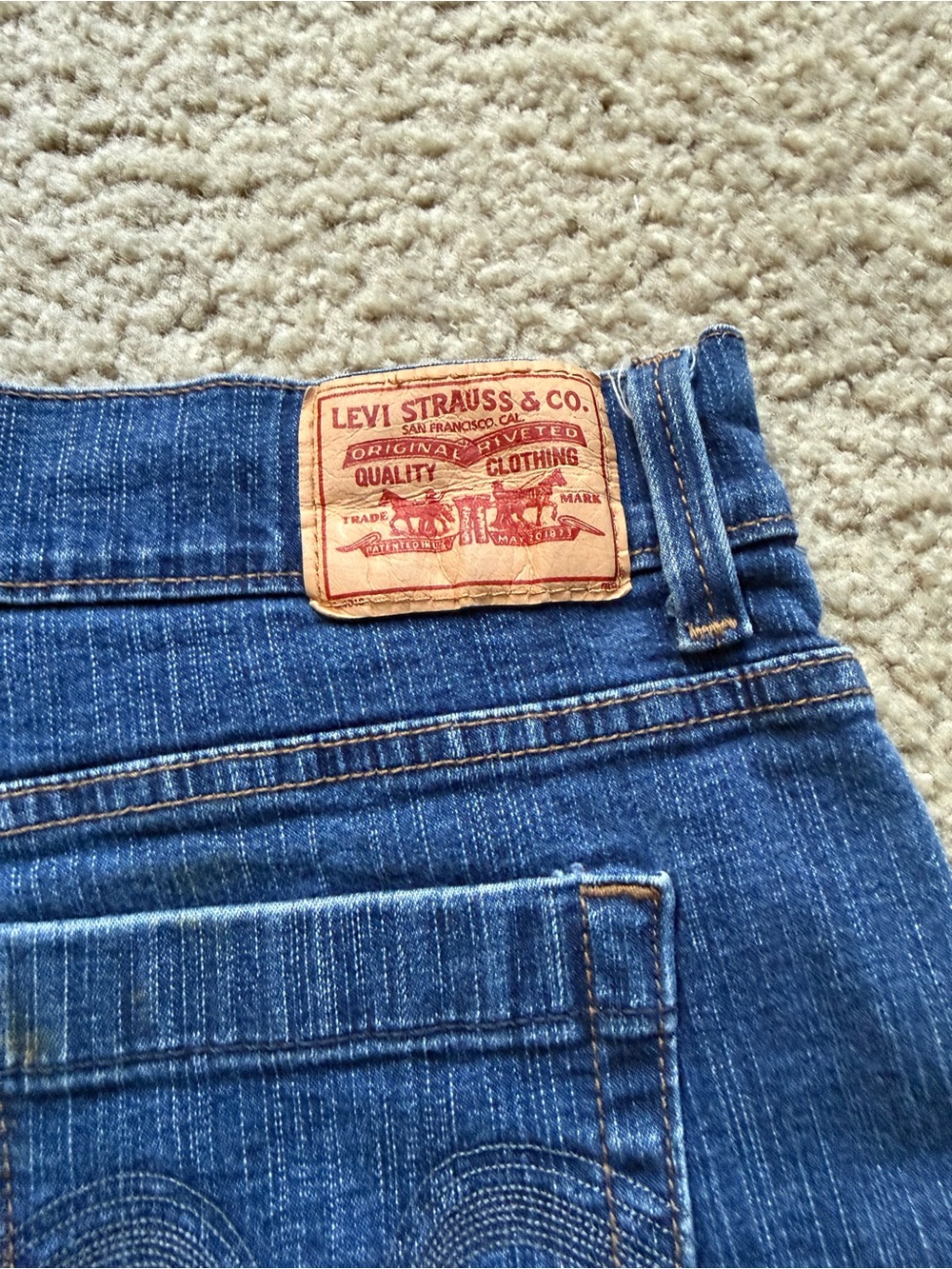 Upcycled Levi’s Denim Mini Skirt Rhinestone Cross Boho One of a Kind Y2K Size 12 - Picture 11 of 14